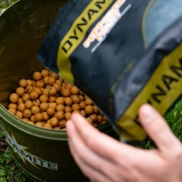 Dynamite Baits Peppered Fruit Boilies 15mm 1kg